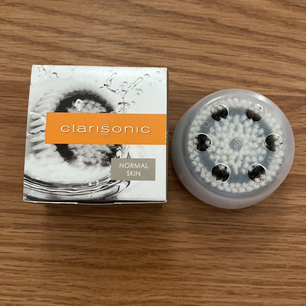 ❤️ Clarisonic Sensitive Cleansing Brush Head New in Box